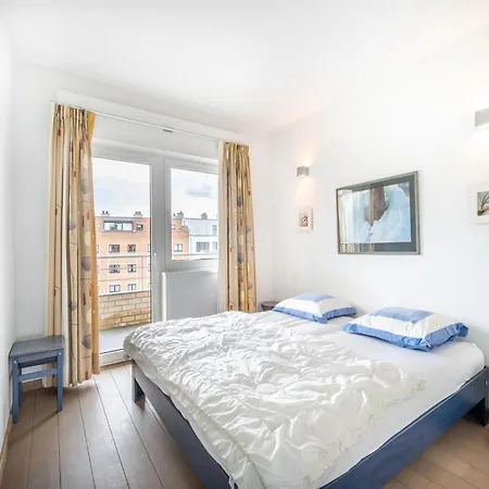 In For 7 Person, Cleaning Included Apartment *