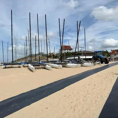 Stunning Sea View, Cleaning Included Apartament
